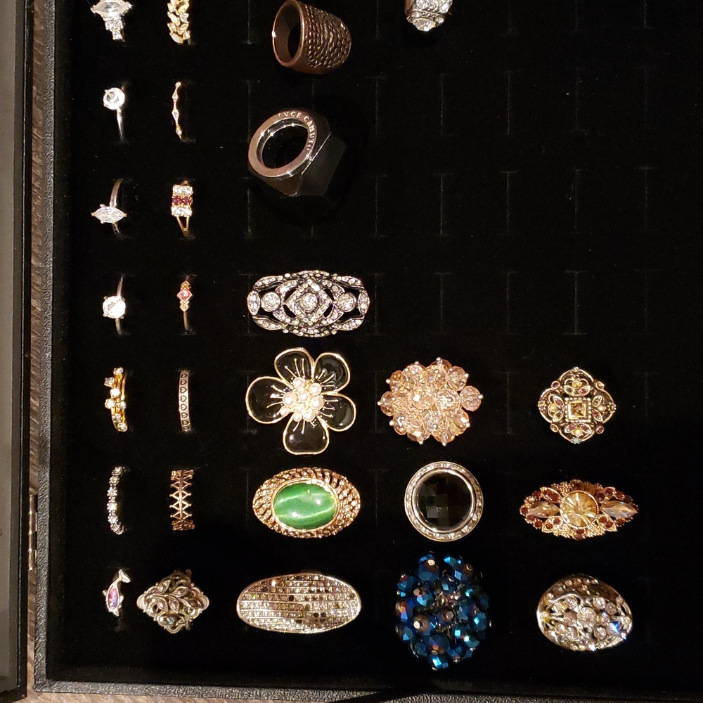 35 Rings - Picture 4 of 4